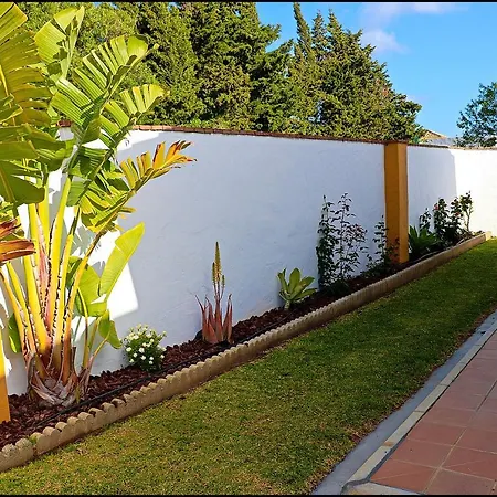 Con Piscina Privada *