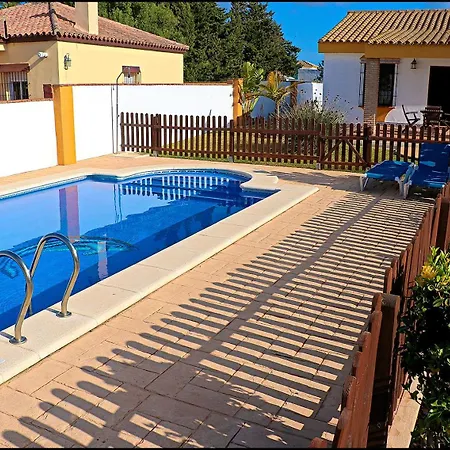 Chalet Con Piscina Privada *